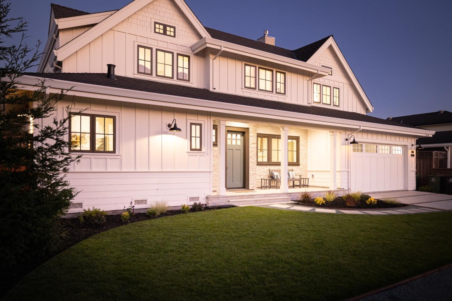 Front Image Thumbnail for ML82026112