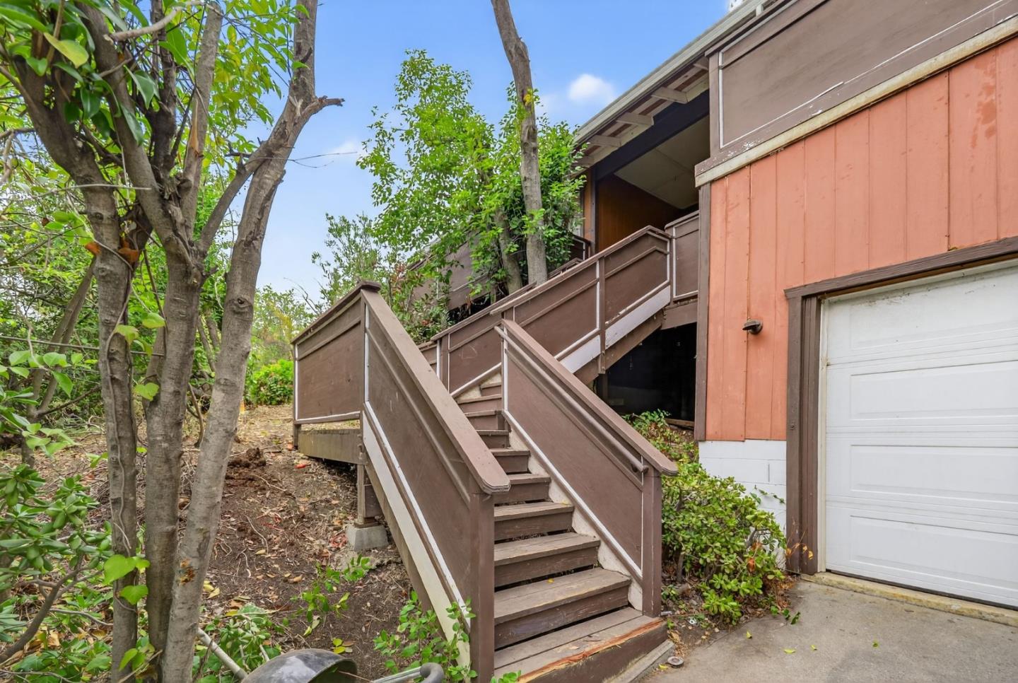 Front Image Thumbnail for ML82026119