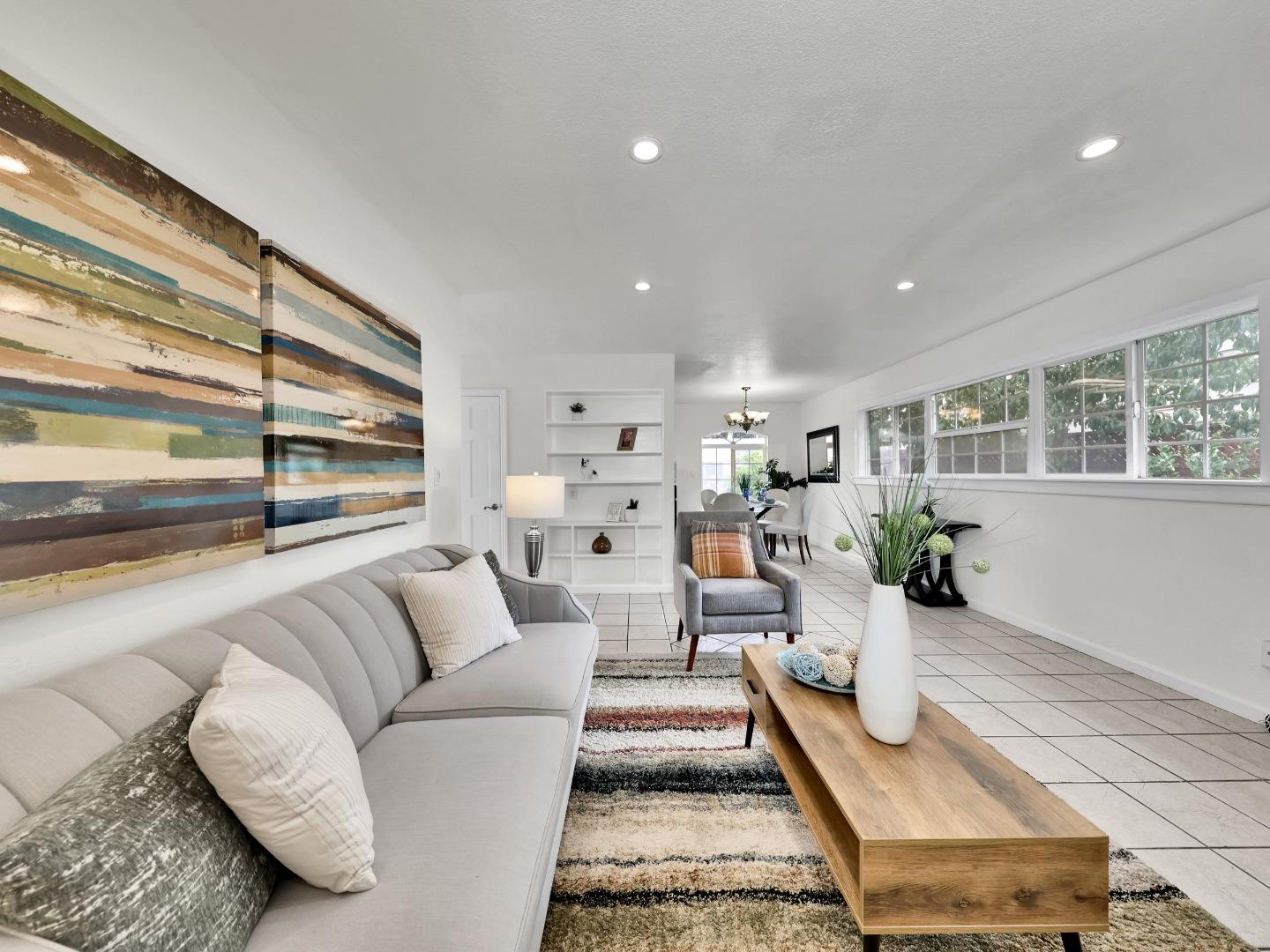 Front Image Thumbnail for ML82026173