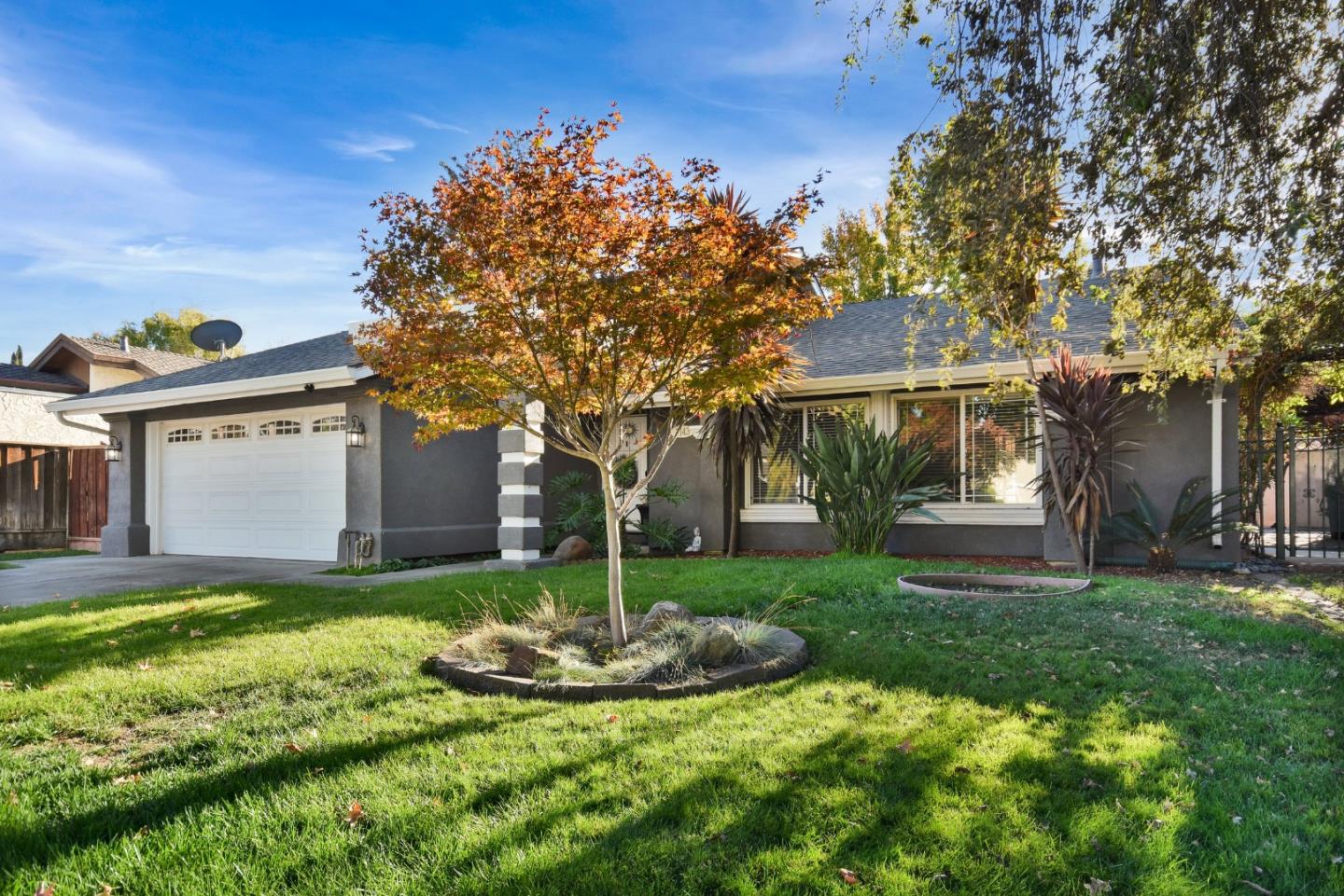 Front Image Thumbnail for ML82026228