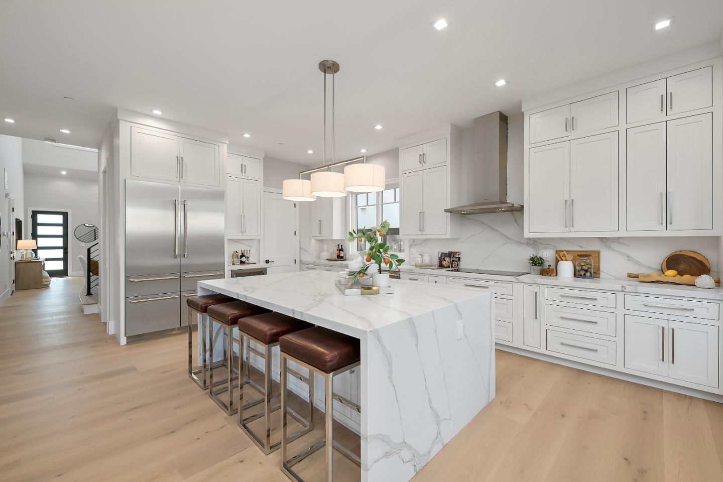 Front Image Thumbnail for ML82026293