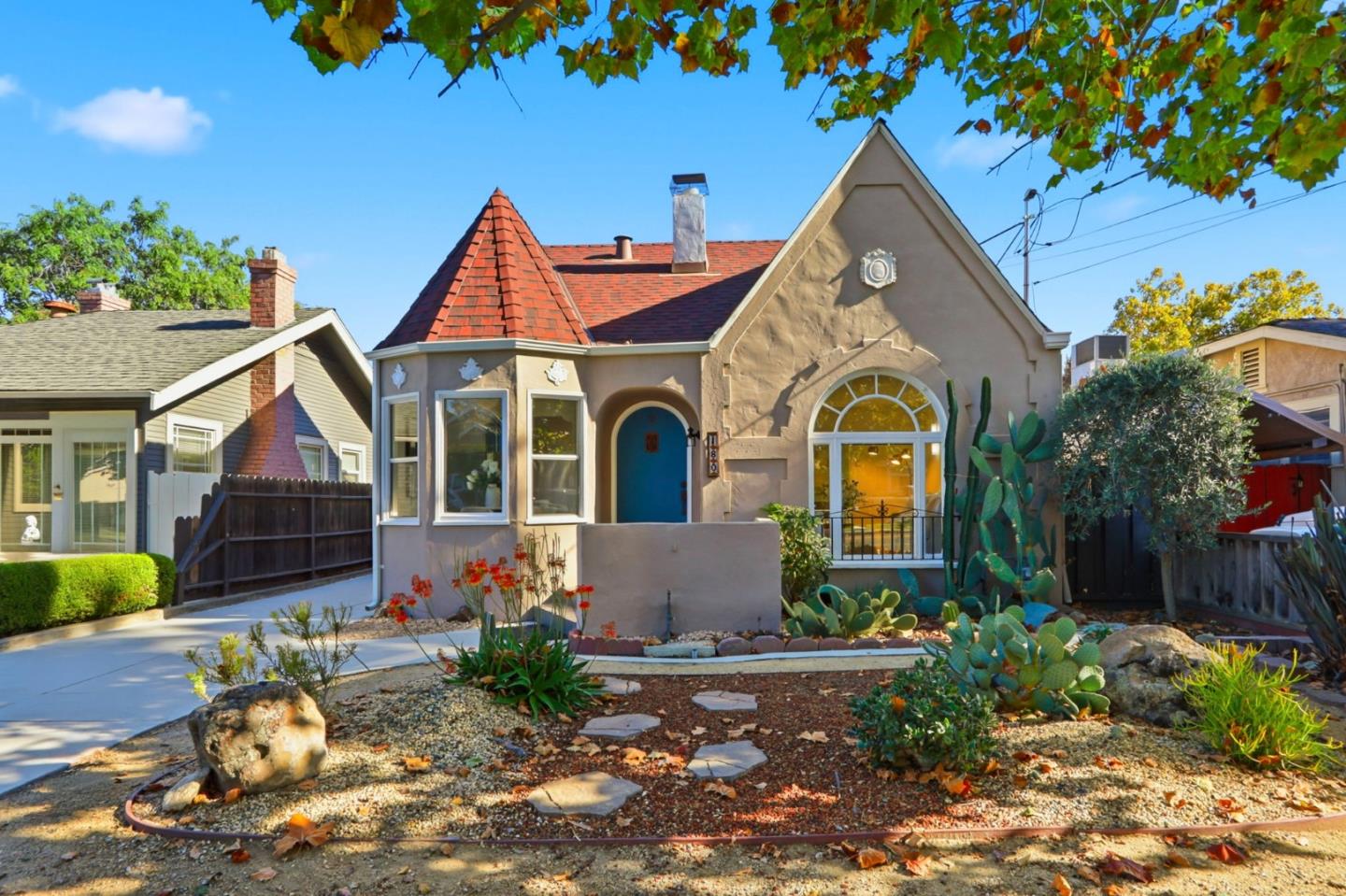 Front Image Thumbnail for ML82026297