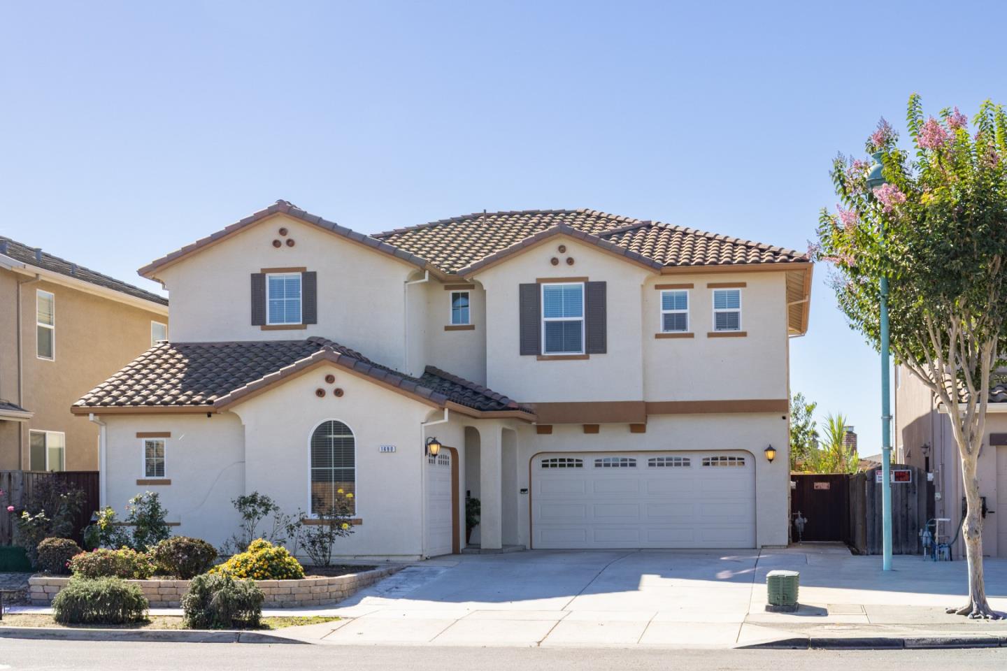 Front Image Thumbnail for ML82026317