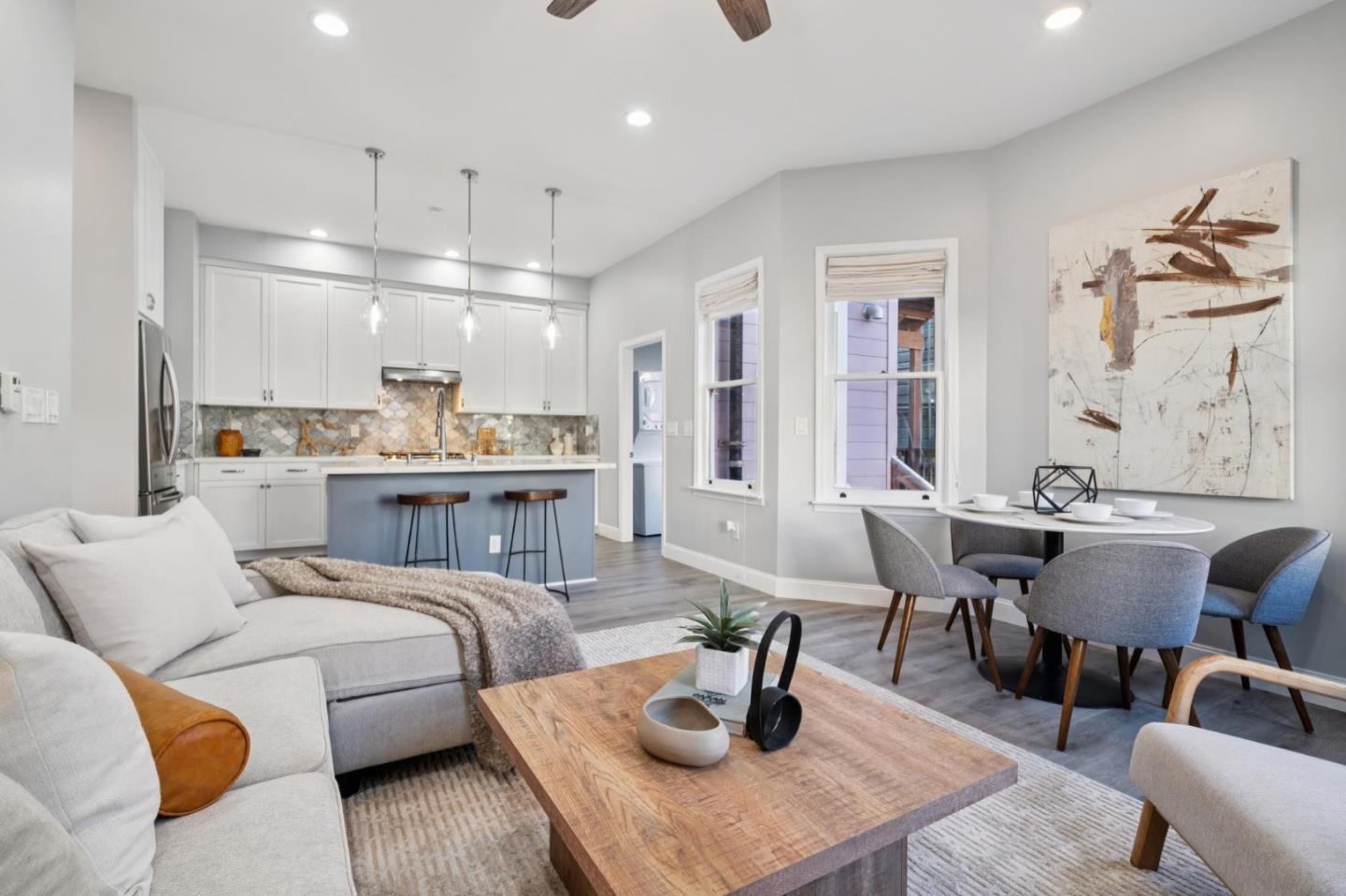 Front Image Thumbnail for ML82026389