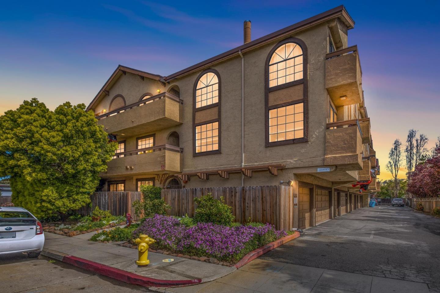 Front Image Thumbnail for ML82026460