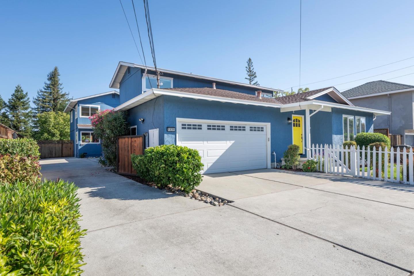 Front Image Thumbnail for ML82026462