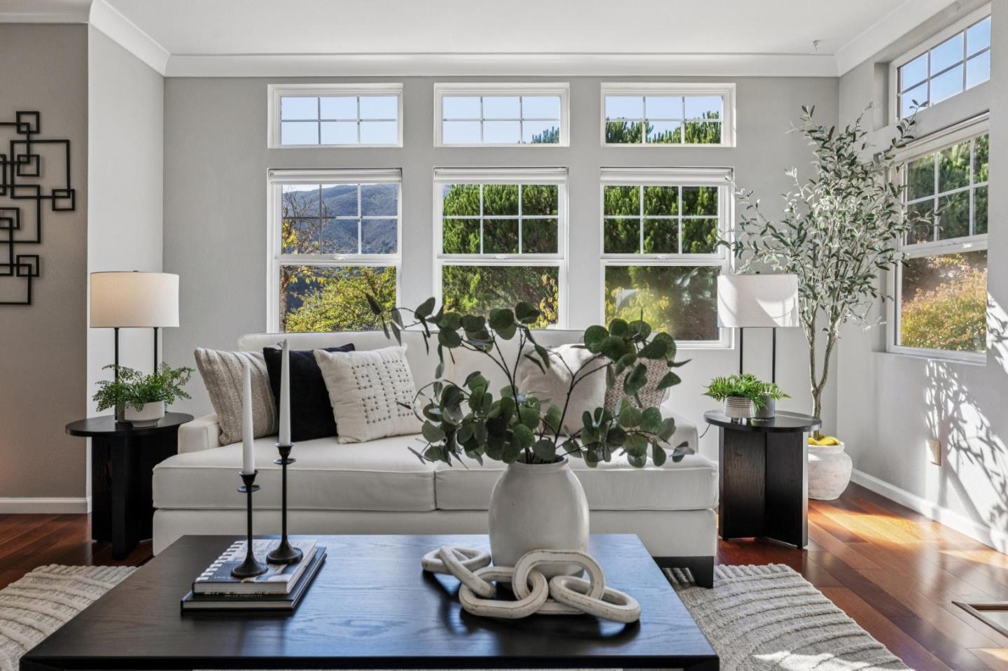 Front Image Thumbnail for ML82026515