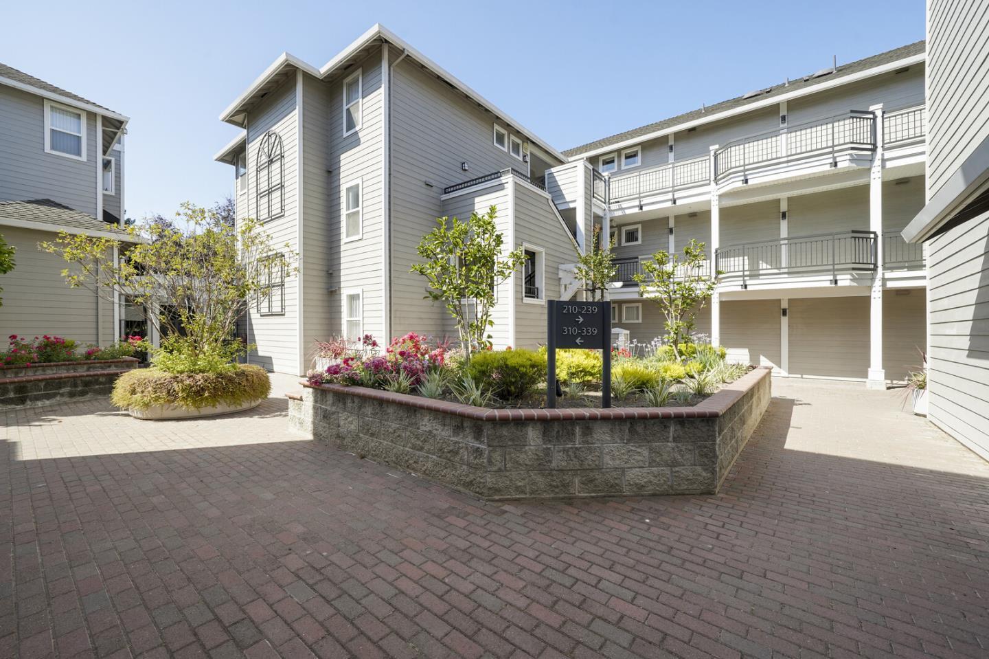 Front Image Thumbnail for ML82026624