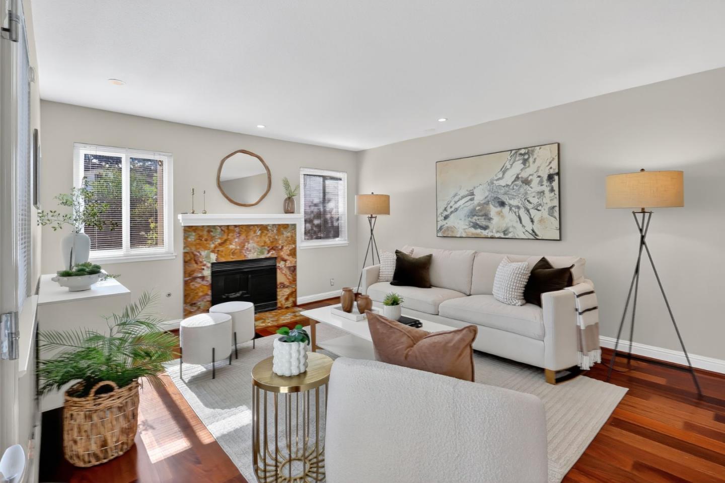 Front Image Thumbnail for ML82026625