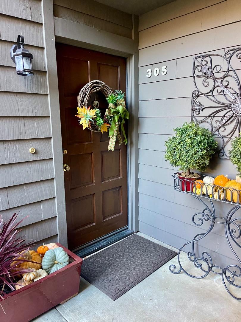 Front Image Thumbnail for ML82026636