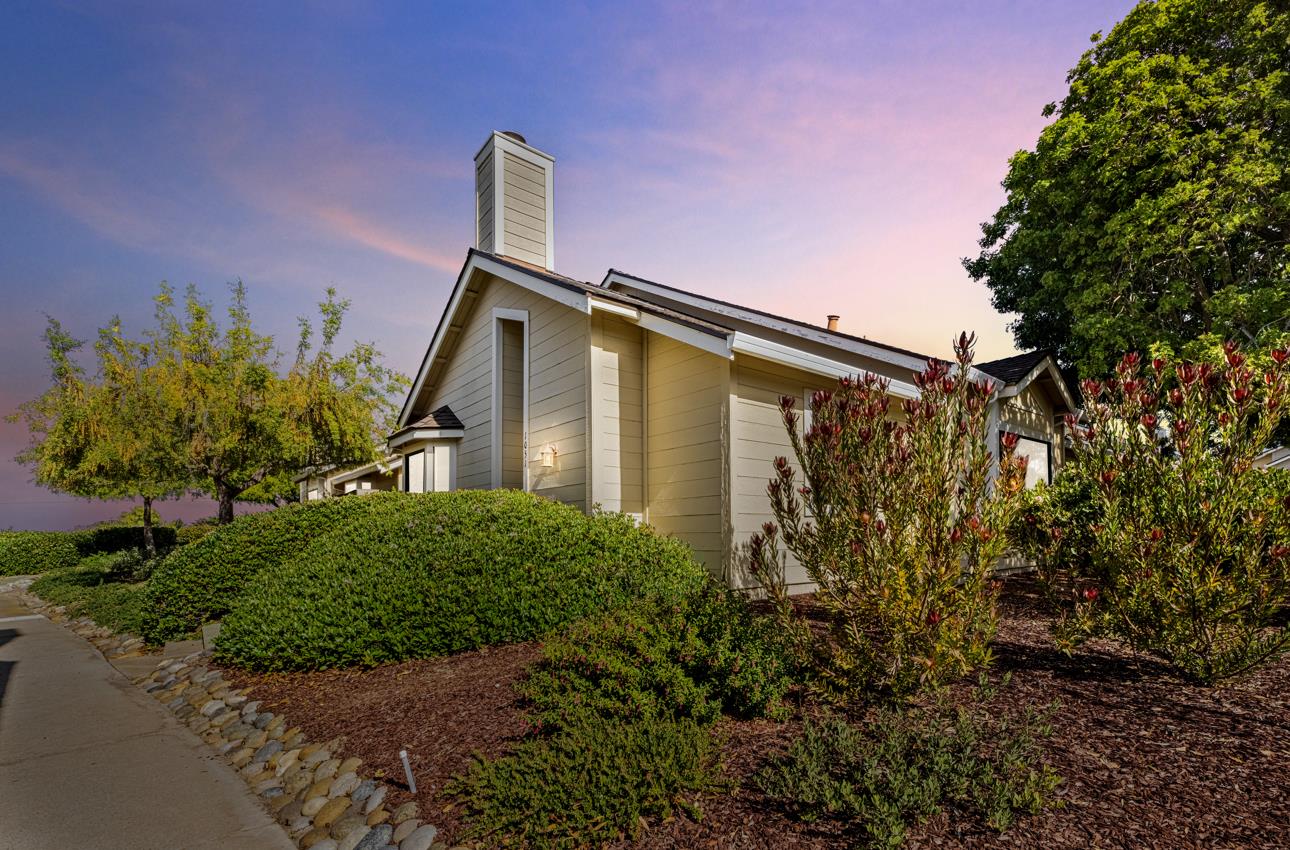 Front Image Thumbnail for ML82026699