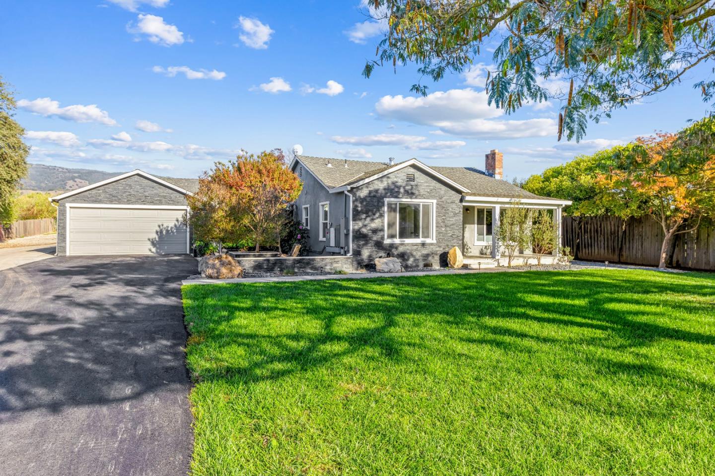 Front Image Thumbnail for ML82026764