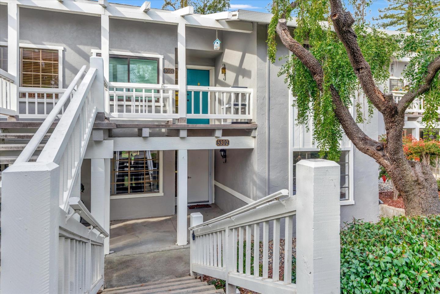 Front Image Thumbnail for ML82026798