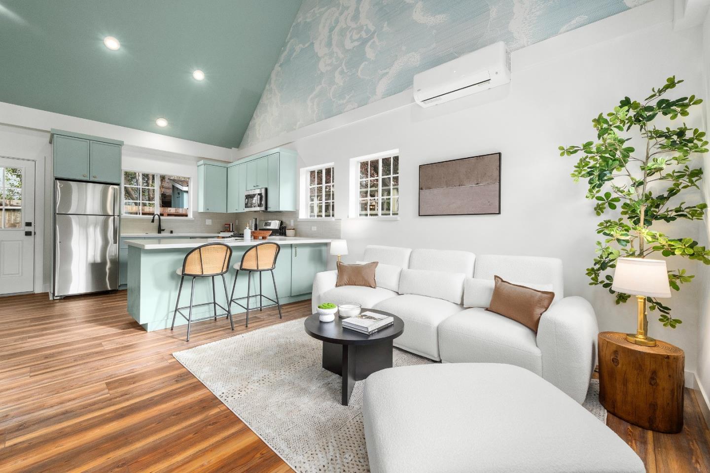 Front Image Thumbnail for ML82026812