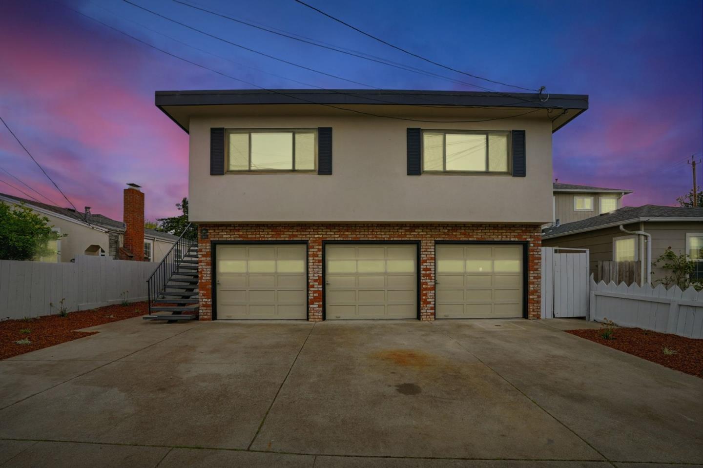 Front Image Thumbnail for ML82026942