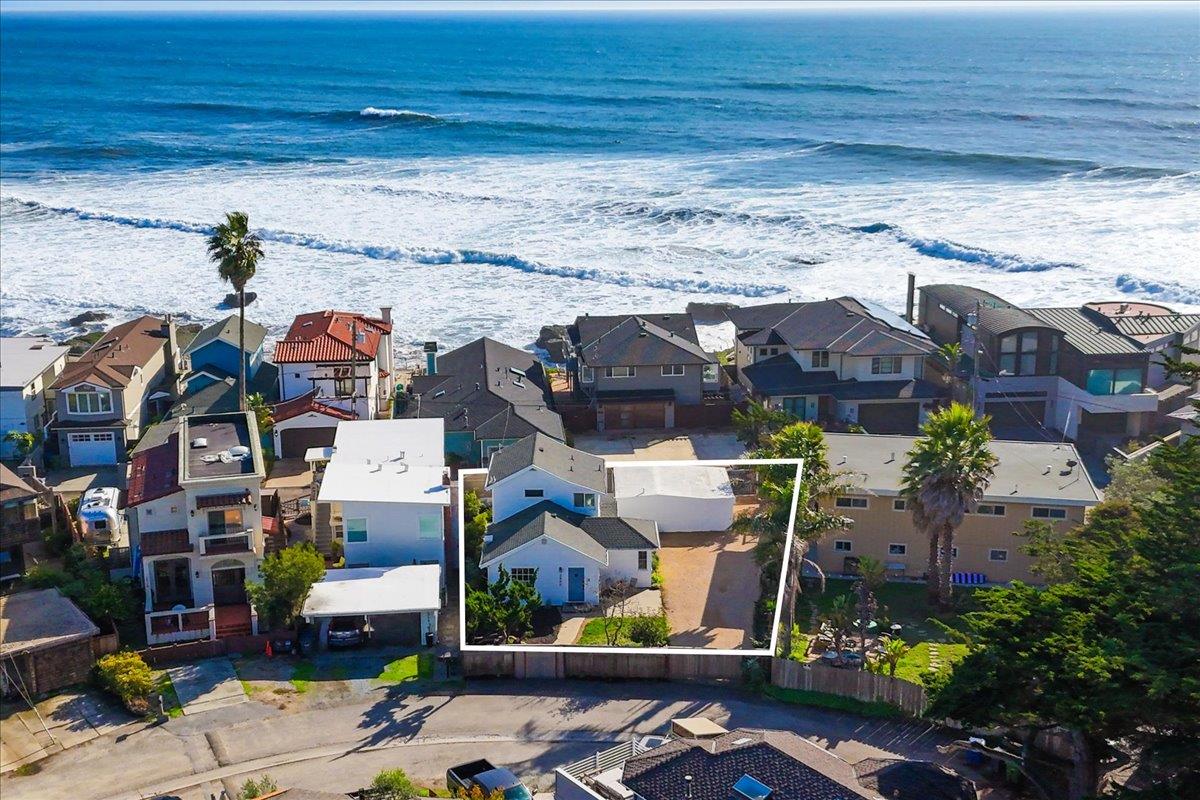 Front Image Thumbnail for ML82027112