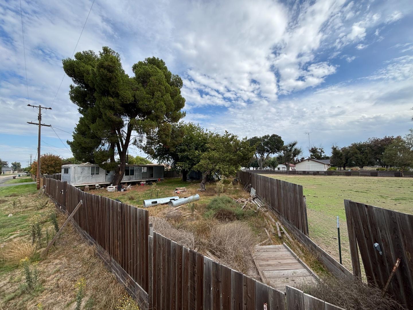 Front Image Thumbnail for ML82027166