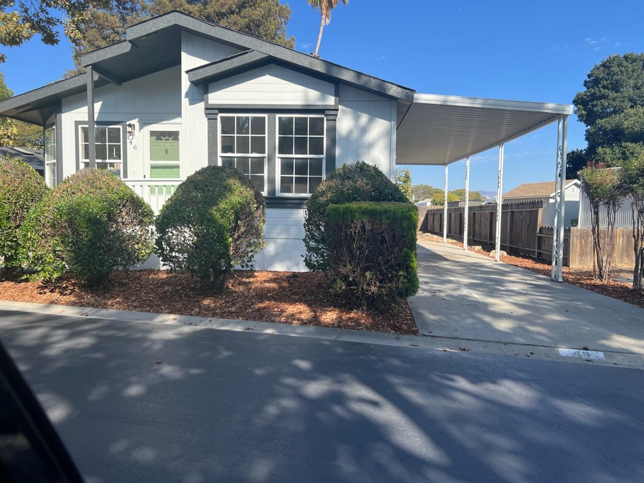 Front Image Thumbnail for ML82027194