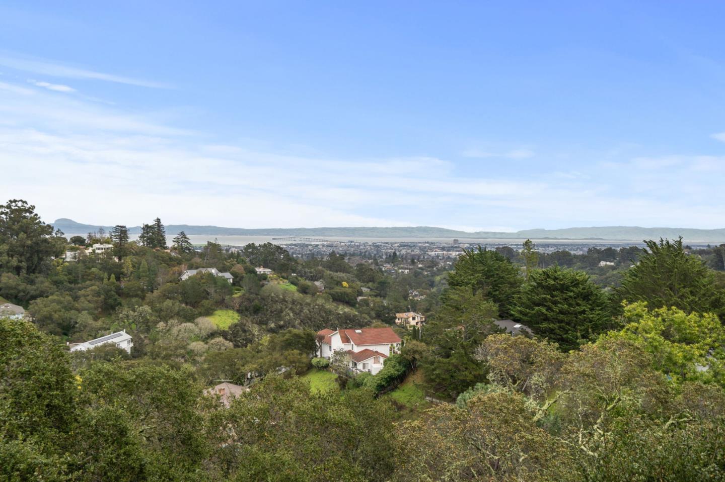 Front Image Thumbnail for ML82027200