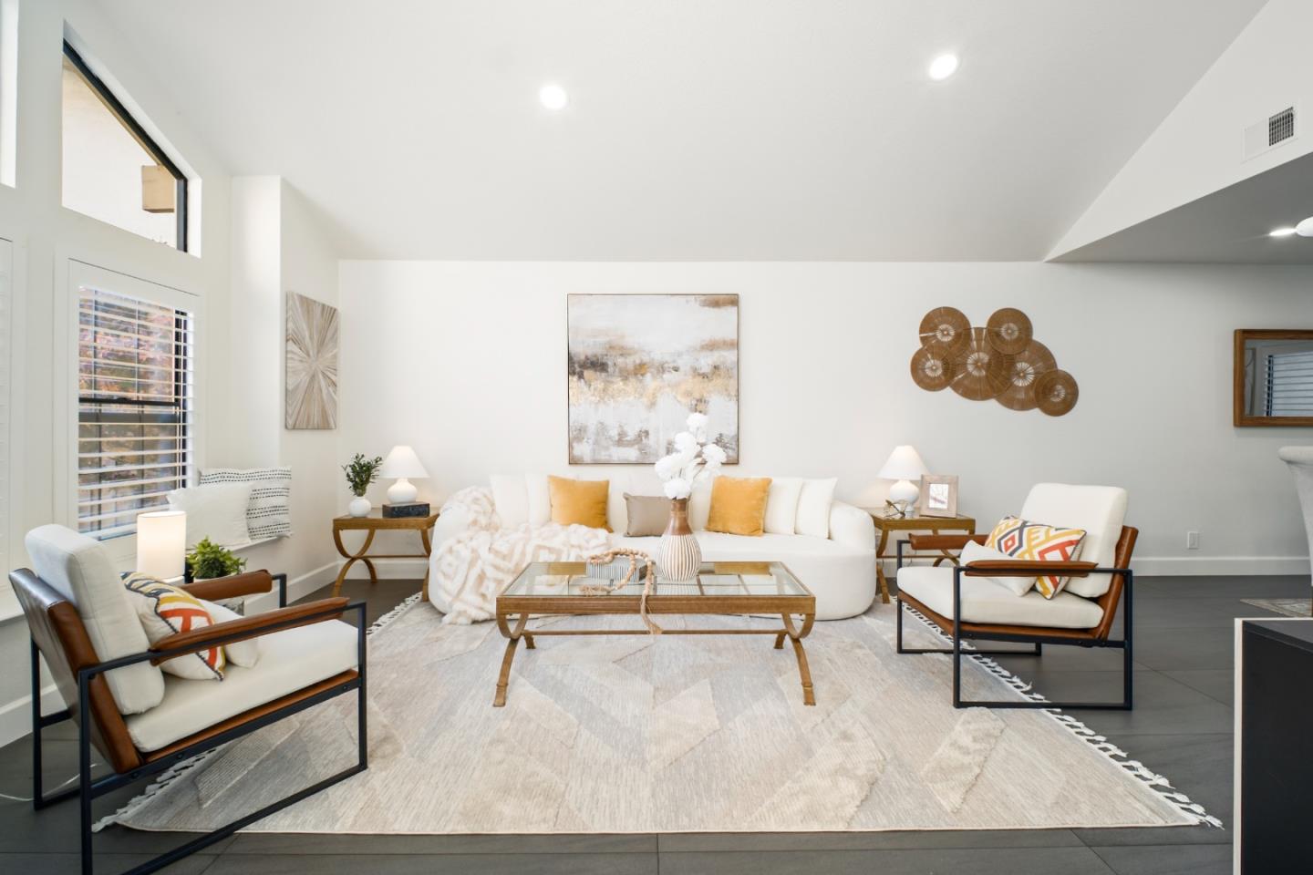 Front Image Thumbnail for ML82027211