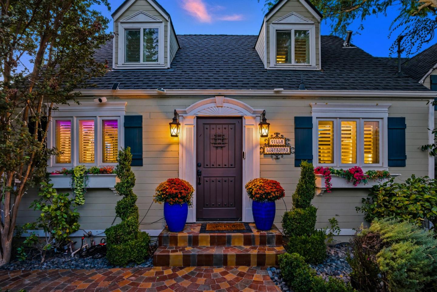 Front Image Thumbnail for ML82027239