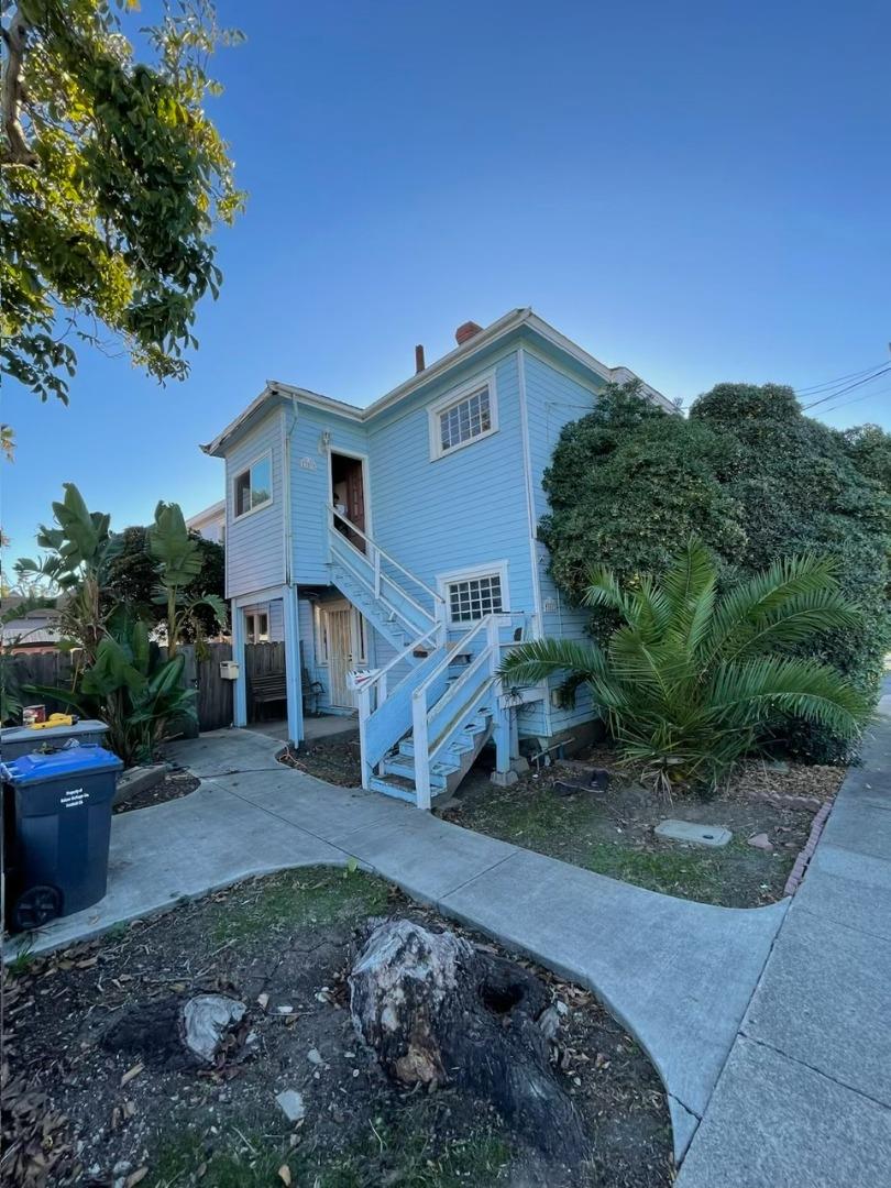 Front Image Thumbnail for ML82027259