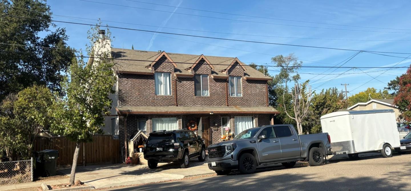 Front Image Thumbnail for ML82027261