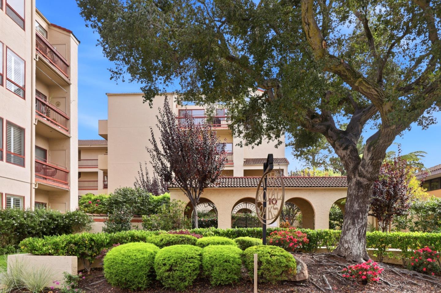 Front Image Thumbnail for ML82027263