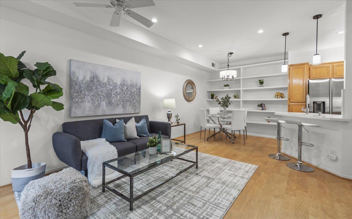 Front Image Thumbnail for ML82027286