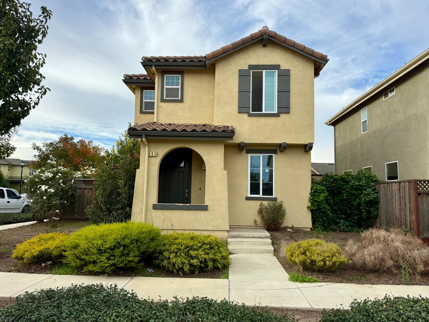 Front Image Thumbnail for ML82027297