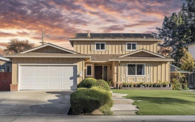 Front Image Thumbnail for ML82027322