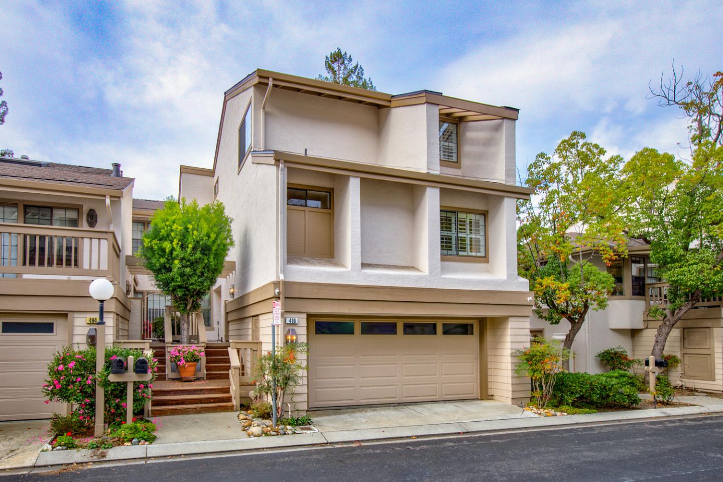 Front Image Thumbnail for ML82027354