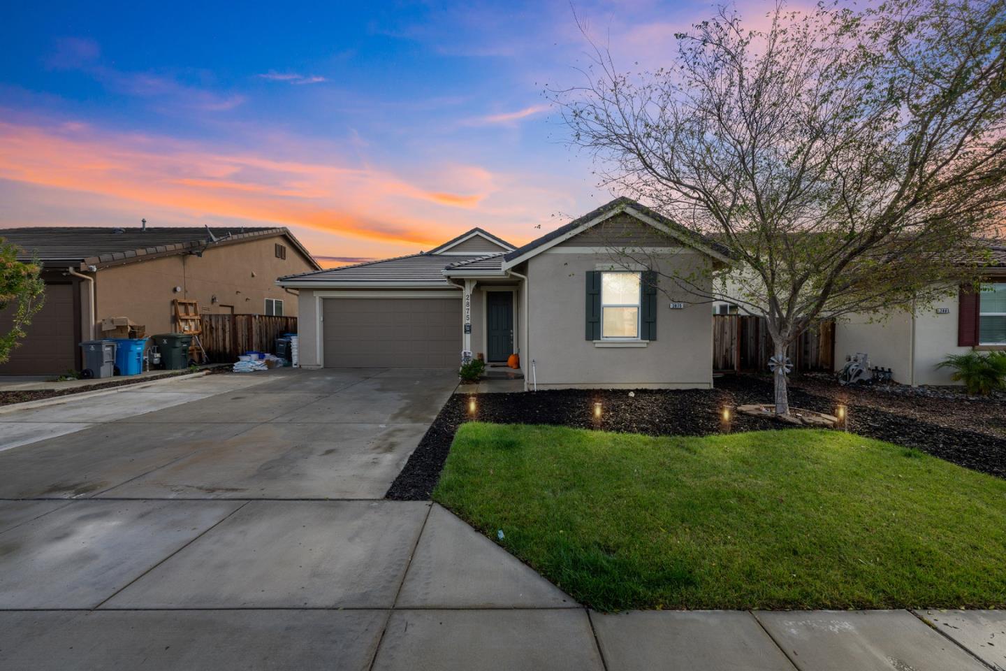 Front Image Thumbnail for ML82027531