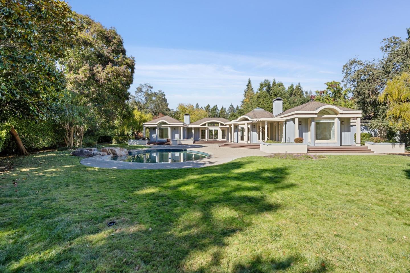 Front Image Thumbnail for ML82027567