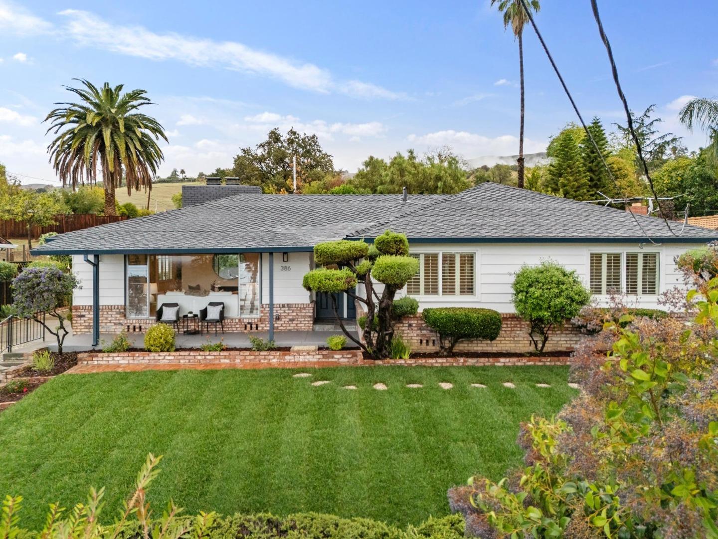 Front Image Thumbnail for ML82027646