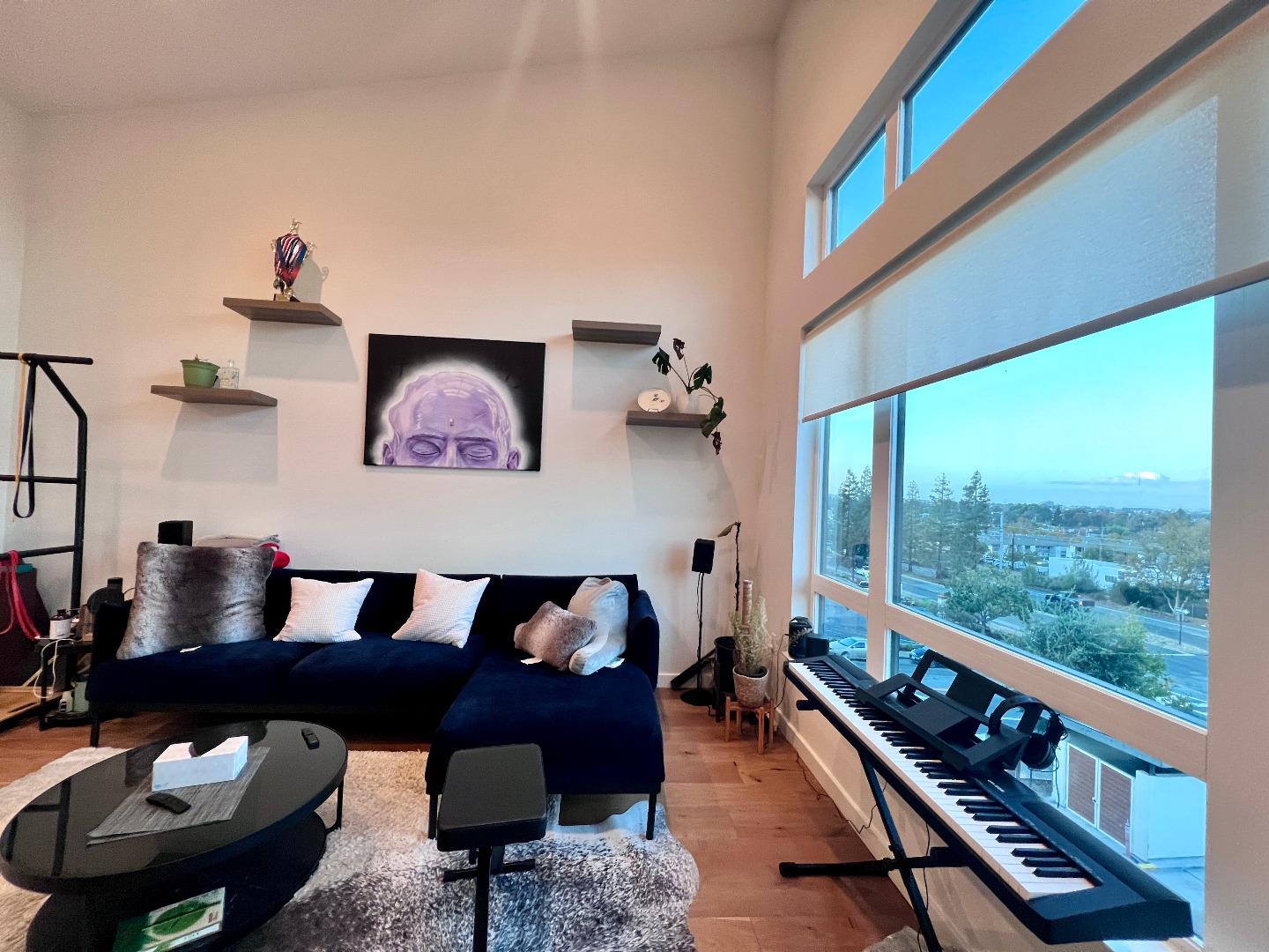 Front Image Thumbnail for ML82027708