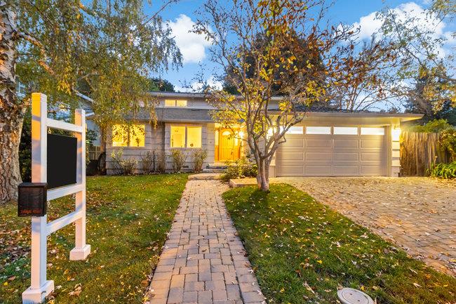 Front Image Thumbnail for ML82027780