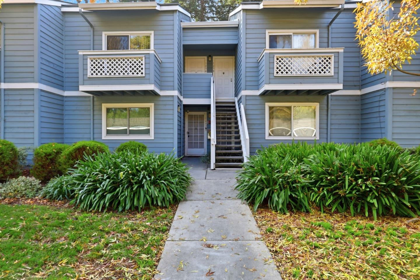 Front Image Thumbnail for ML82027809