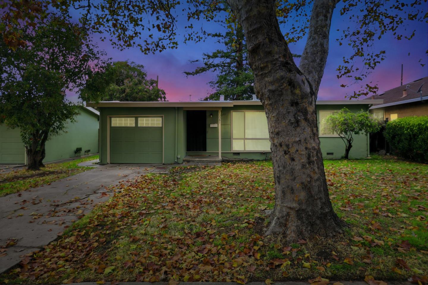 Front Image Thumbnail for ML82027822