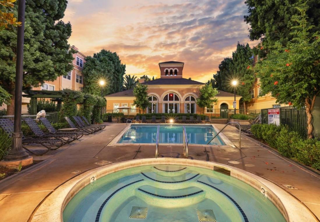 Front Image Thumbnail for ML82027823