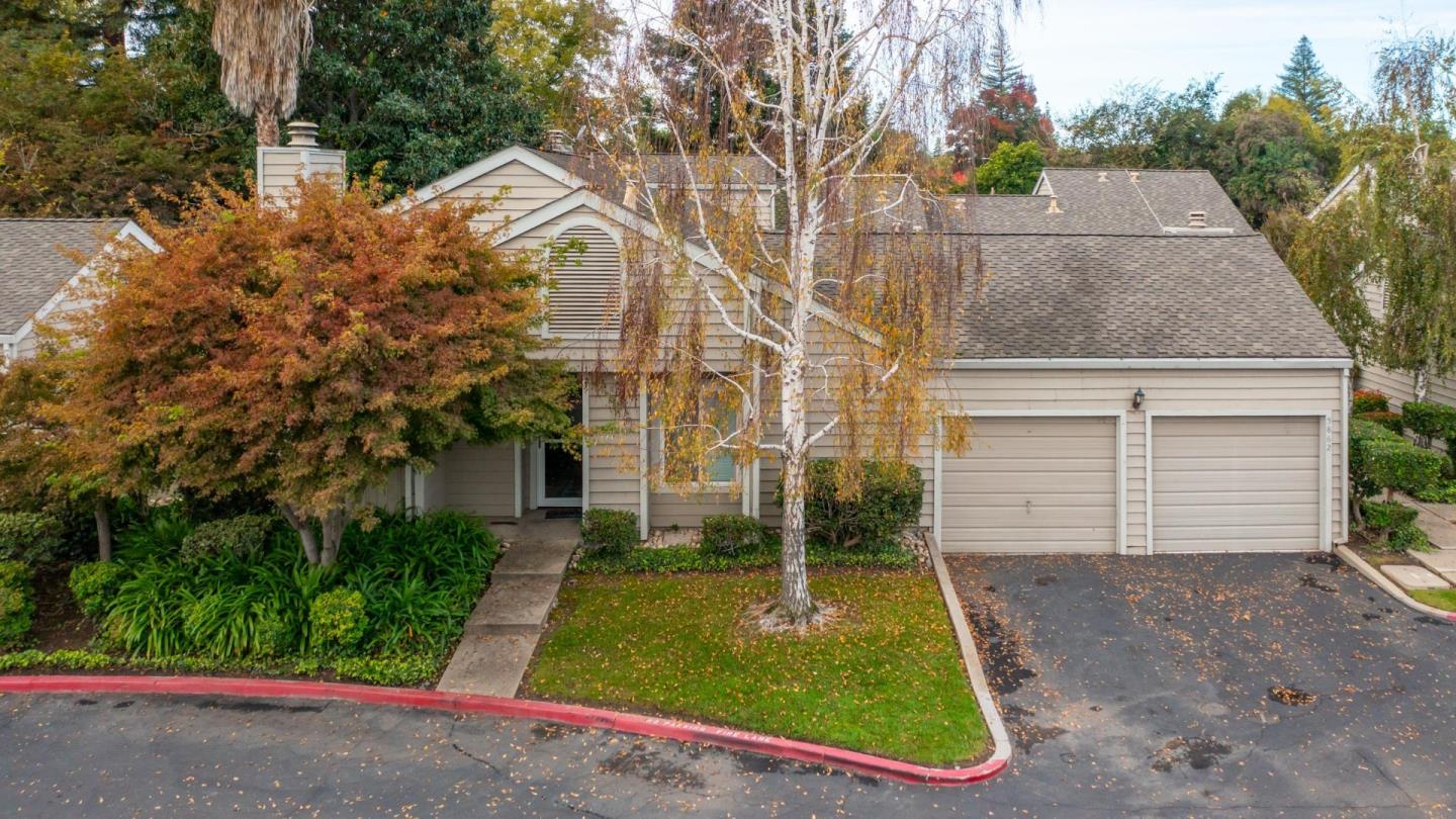 Front Image Thumbnail for ML82027904