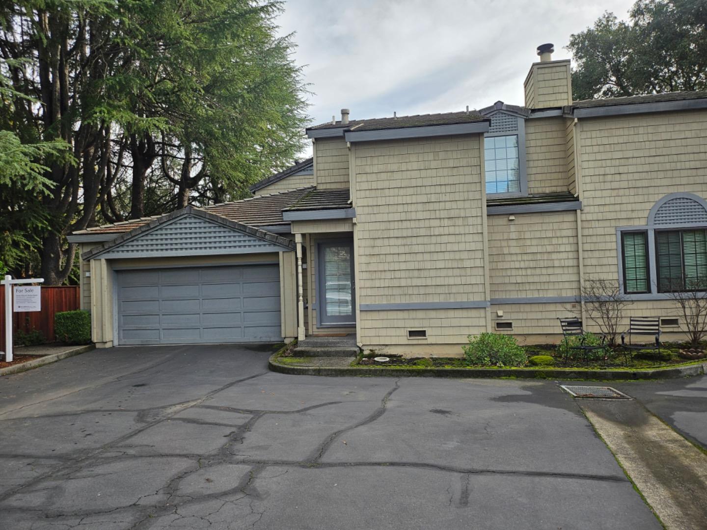 Front Image Thumbnail for ML82027936