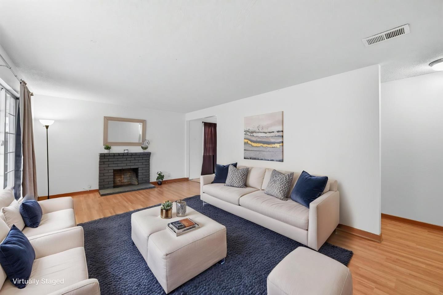 Front Image Thumbnail for ML82027952