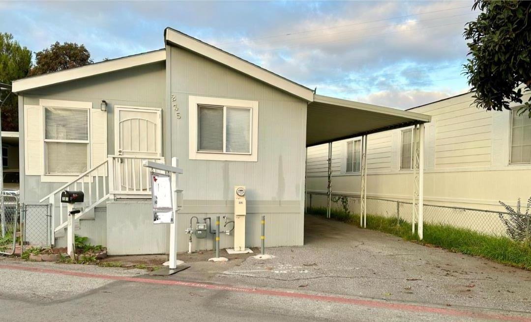 Front Image Thumbnail for ML82027979