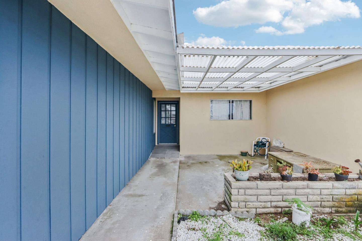 Front Image Thumbnail for ML82028032