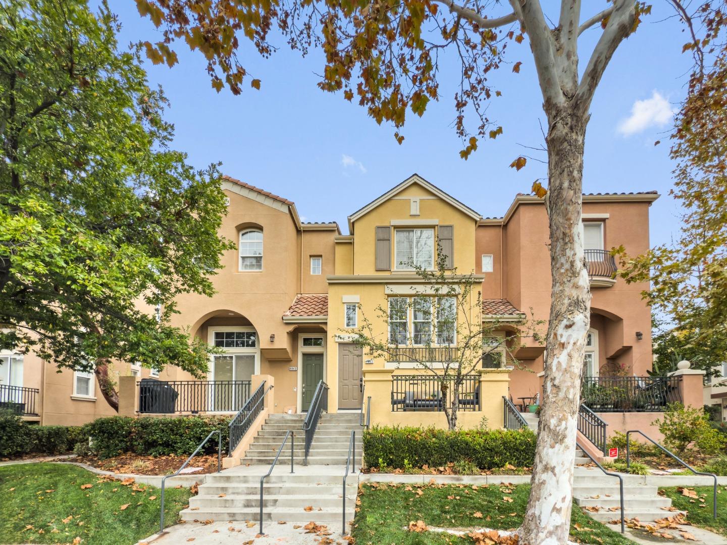 Front Image Thumbnail for ML82028060