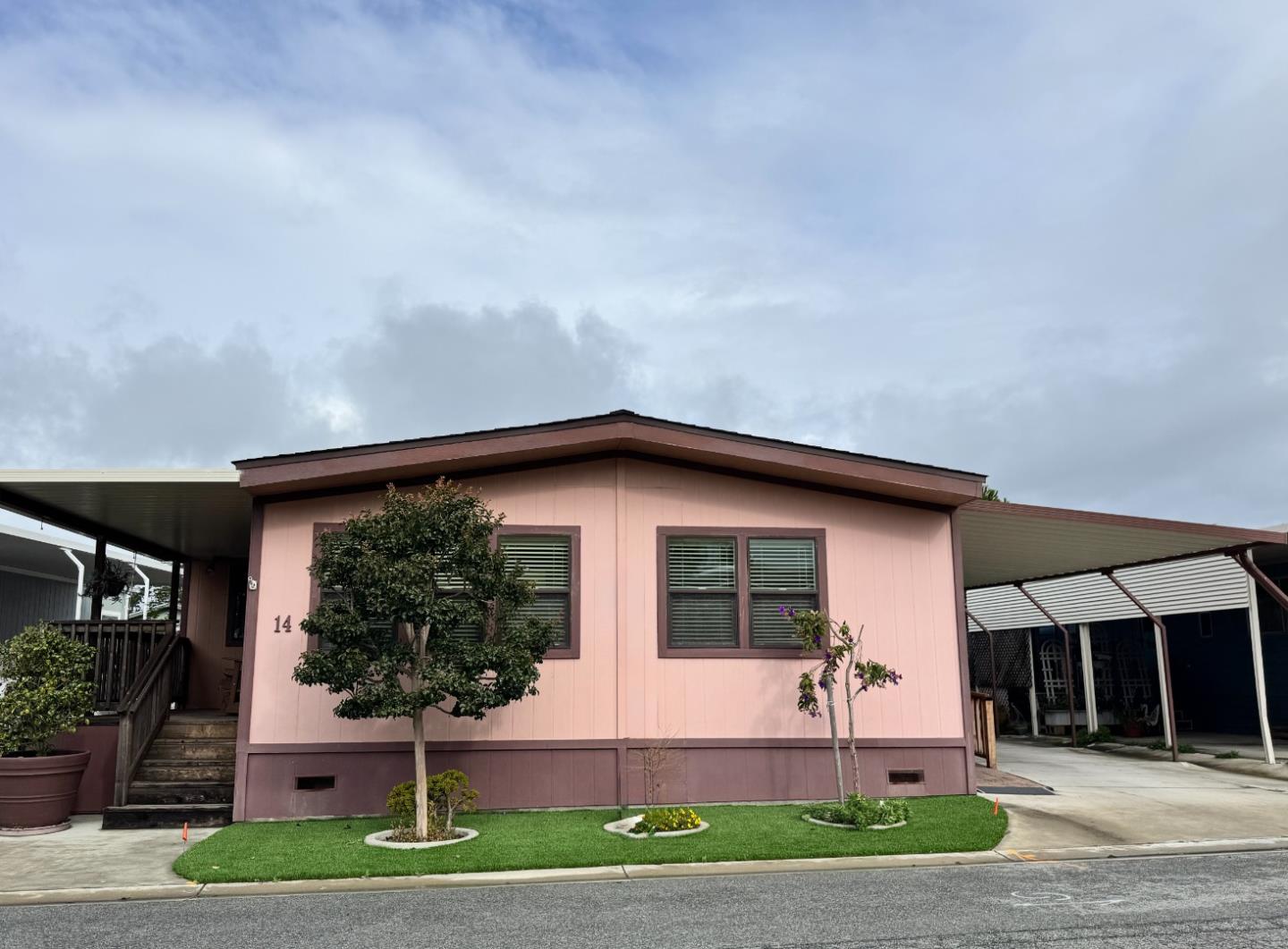 Front Image Thumbnail for ML82028063