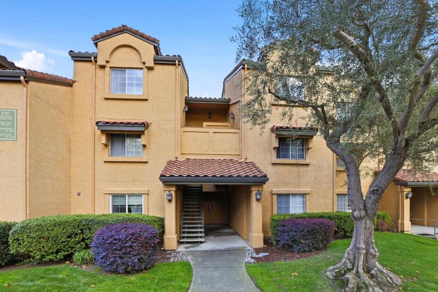 Front Image Thumbnail for ML82028073