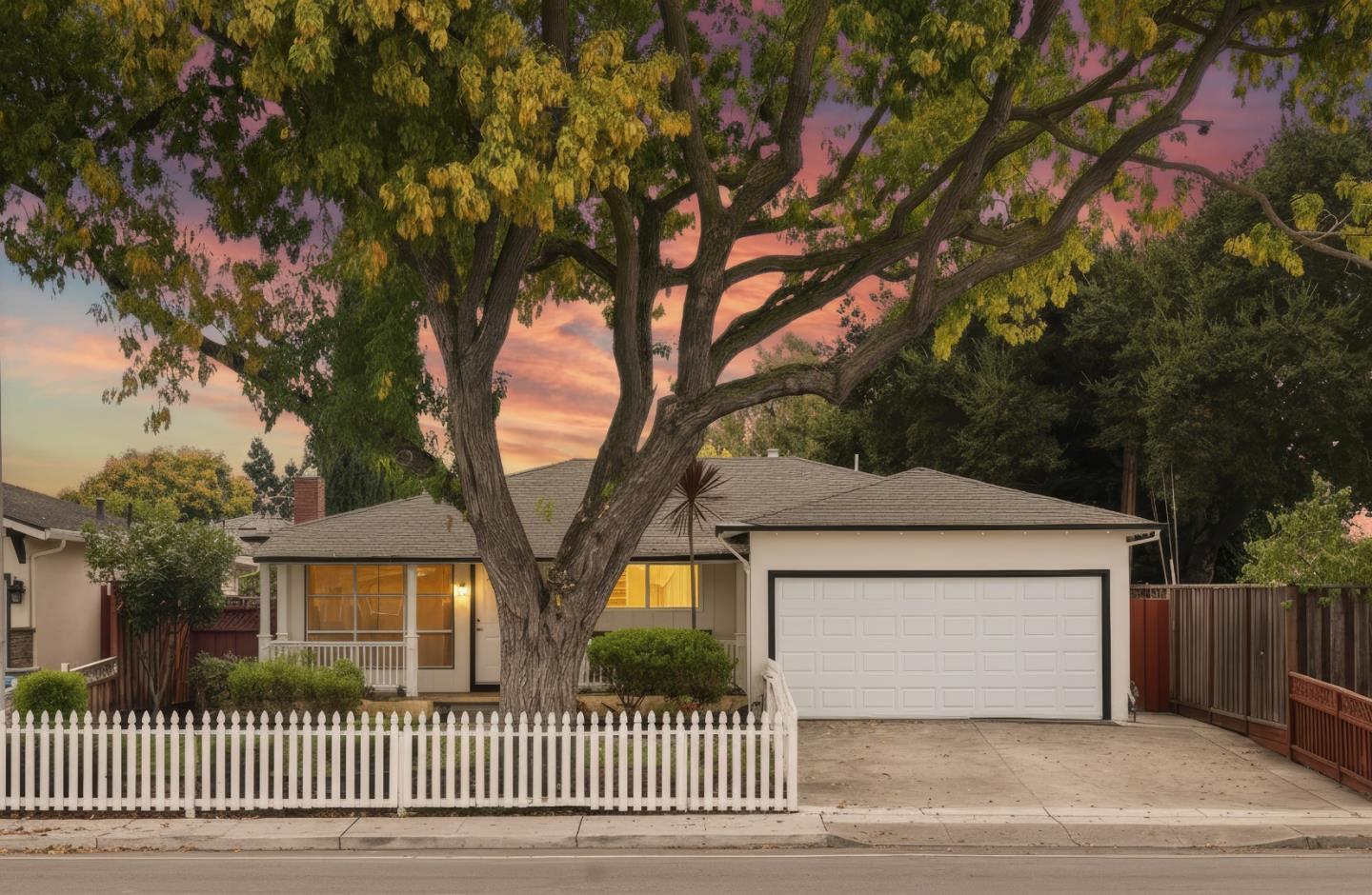 Front Image Thumbnail for ML82028099