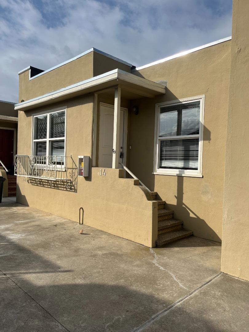 Front Image Thumbnail for ML82028156